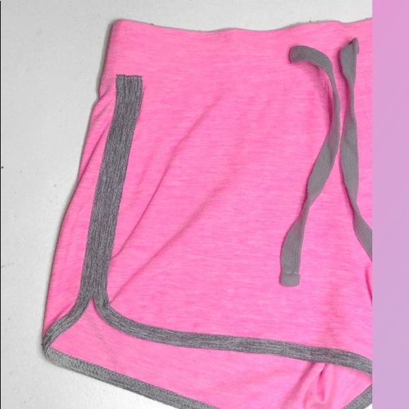 Active Shorts - Picture 3 of 5